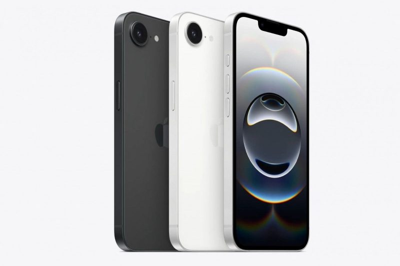 Phone 16e mempertahankan beberapa elemen desain yang telah menjadi ciri khas dari iPhone 14. Kedua model ini menampilkan bodi yang ramping dan elegan,