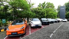 Aion, salah satu merek mobil listrik terkemuka asal China, mengumumkan bahwa mereka akan memulai produksi lokal kendaraan listrik di Indonesia pada kuartal pertama 2025.