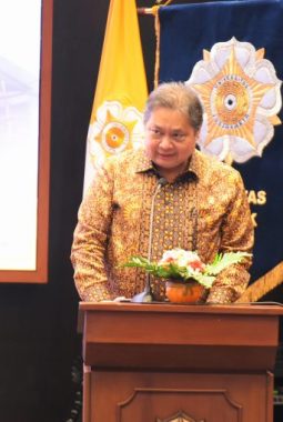 Menko Airlangga Ajak Kampus Ciptakan Inovasi untuk Percepat Hilirisasi