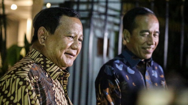 Pernyataan yang mengejutkan datang dari Presiden Indonesia, Joko Widodo (Jokowi), yang baru-baru ini mengungkapkan bahwa dirinya belajar politik dari salah satu rival politiknya, yaitu Prabowo Subianto.