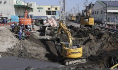 Lubang Jalan di Jepang Terus Melebar, Kini Sedalam 15 Meter, Sopir Masih Terjebak