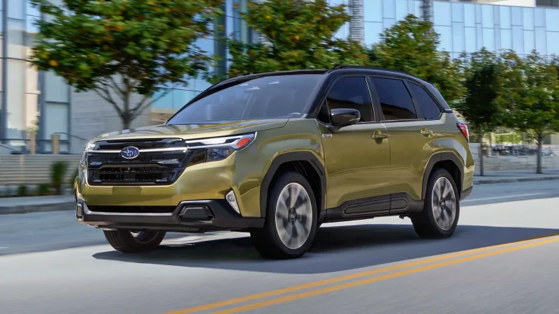 Subaru telah mengonfirmasi bahwa model terbaru, Subaru Forester Hybrid 2025, akan diluncurkan di pasar Australia pada pertengahan tahun 2025.