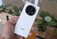 Oppo Find N5, smartphone lipat tertipis di dunia, telah resmi diluncurkan di Indonesia pada April 2025.