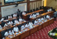 Program Makan Bergizi Gratis (MBG) yang digagas pemerintah Indonesia bertujuan meningkatkan gizi anak sekolah dan mendukung visi Indonesia Emas 2045.