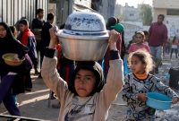 Israel telah memberlakukan blokade total terhadap Jalur Gaza, menghentikan semua pasokan bantuan kemanusiaan ke wilayah tersebut.