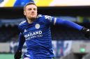 Valencia CF dikabarkan tengah mengincar penyerang veteran Jamie Vardy untuk memperkuat lini serang mereka pada musim 2025/26.