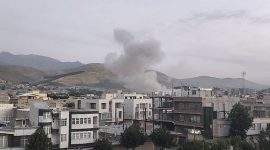 Israel dilaporkan meluncurkan serangan udara terarah ke fasilitas nuklir Iran di kota Arak, salah satu reaktor utama yang diketahui memainkan peran strategis dalam program nuklir Teheran.