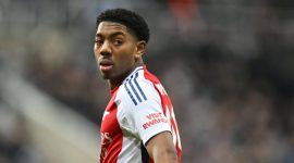 Myles Lewis‑Skelly, 18 tahun, resmi menandatangani kontrak baru jangka panjang bersama Arsenal hingga musim panas 2030.