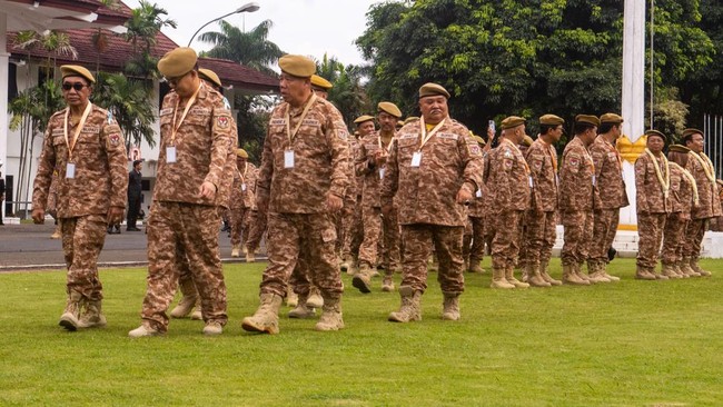 Sebanyak 84 kepala daerah tercatat mengikuti retret gelombang kedua yang diselenggarakan oleh Kementerian Dalam Negeri (Kemendagri) bekerja sama dengan lembaga pembinaan kepemimpinan nasional.