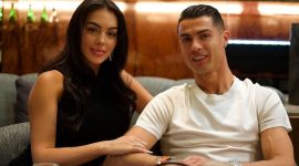 Kisah cinta Cristiano Ronaldo dan Georgina Rodriguez telah menjadi sorotan publik sejak mereka pertama kali bertemu pada tahun 2016.