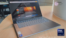 Lenovo Yoga Pro 7i Aura Edition adalah laptop premium yang menggabungkan desain ramping, performa tinggi,