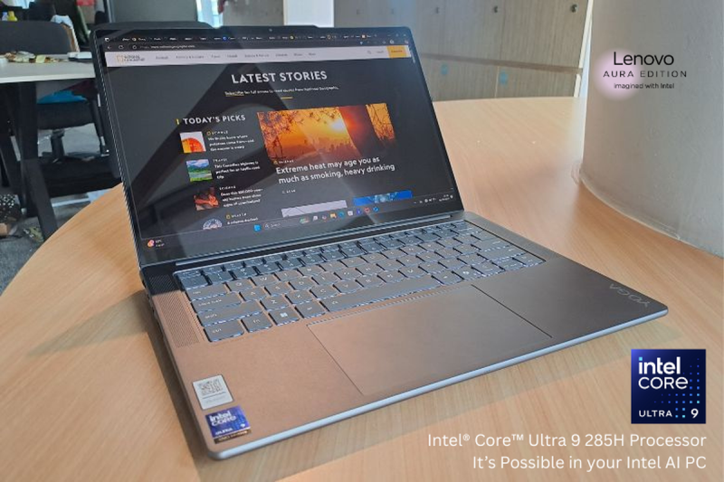 Lenovo Yoga Pro 7i Aura Edition adalah laptop premium yang menggabungkan desain ramping, performa tinggi,