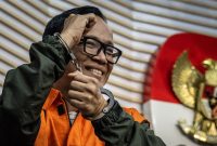 Immanuel Ebenezer, yang dikenal dengan nama Noel, menjadi sorotan karena sikap tegasnya terhadap korupsi, menyerukan hukuman mati bagi para koruptor.