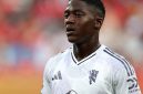 Kobbie Mainoo, gelandang muda berbakat asal Inggris yang saat ini membela Manchester United, tengah menjadi incaran dua raksasa La Liga, Real Madrid dan Atlético Madrid.