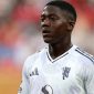 Kobbie Mainoo, gelandang muda berbakat asal Inggris yang saat ini membela Manchester United, tengah menjadi incaran dua raksasa La Liga, Real Madrid dan Atlético Madrid.