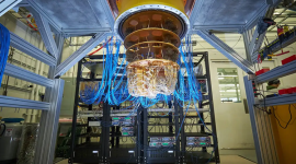 Dalam terobosan teknologi yang menggemparkan, para ilmuwan dari Universitas Sains dan Teknologi China (USTC) telah mengembangkan chip kuantum baru bernama Zuchongzhi-3.0.