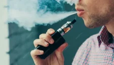 Dalam upaya menekan peredaran vape ilegal dan berbahaya, Singapura telah memperketat regulasi dan melakukan tindakan keras terhadap pelanggaran penggunaan vape.