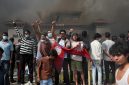 Dalam gelombang protes besar-besaran yang mengguncang Nepal pada 9 September 2025, Menteri Energi Nepal, Sharad Singh Bhandari, menjadi sorotan setelah meninggalkan istrinya yang lumpuh di rumah mereka di Kathmandu dan melarikan diri ke luar negeri.