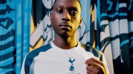 Tottenham Hotspur telah resmi mendapatkan jasa Randal Kolo Muani dengan status pinjaman dari Paris Saint-Germain hingga akhir musim 2025–2026, tanpa opsi atau kewajiban pembelian.