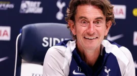 Pelatih Tottenham Hotspur, Thomas Frank, meminta timnya untuk mewaspadai West Ham United dalam laga pekan keempat Liga Inggris yang akan berlangsung di London Stadium, Sabtu malam.