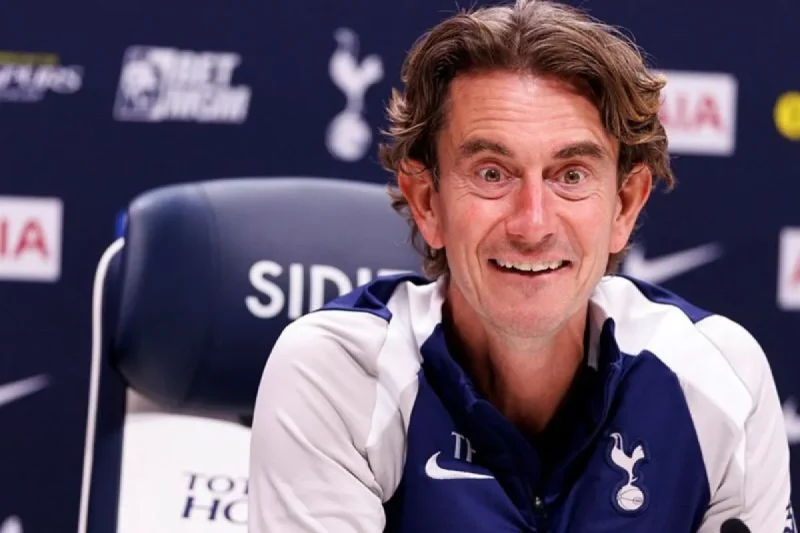 Pelatih Tottenham Hotspur, Thomas Frank, meminta timnya untuk mewaspadai West Ham United dalam laga pekan keempat Liga Inggris yang akan berlangsung di London Stadium, Sabtu malam.