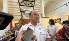 DPR Soroti Krisis Keracunan MBG, Kepala BGN Ungkap 6.457 Lebih Korban di Seluruh Nusantara