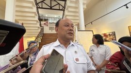 Dalam rapat kerja dengan Komisi IX DPR RI, Kepala Badan Gizi Nasional (BGN) Dadan Hidayana mengungkapkan data mencengangkan terkait kasus keracunan massal pada program Makan Bergizi Gratis (MBG).