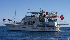Pasukan angkatan laut Israel berhasil menghentikan rombongan kapal bantuan Global Sumud Flotilla yang menuju Gaza,
