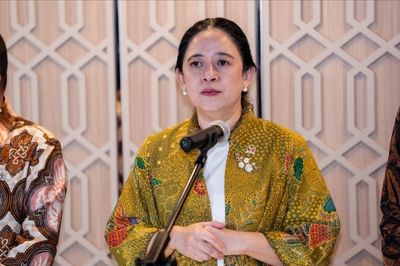 Ketua DPR RI, Puan Maharani, menegaskan pentingnya peran Tentara Nasional Indonesia (TNI) dalam menjaga stabilitas negara dan kualitas demokrasi.