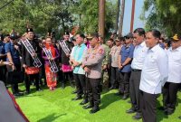 Dalam upaya memperkuat ketahanan pangan nasional, Wakil Presiden Gibran Rakabuming Raka memimpin kegiatan Penanaman Jagung Serentak Kuartal IV di Desa Bantar Panjang,