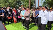 Dalam upaya memperkuat ketahanan pangan nasional, Wakil Presiden Gibran Rakabuming Raka memimpin kegiatan Penanaman Jagung Serentak Kuartal IV di Desa Bantar Panjang,
