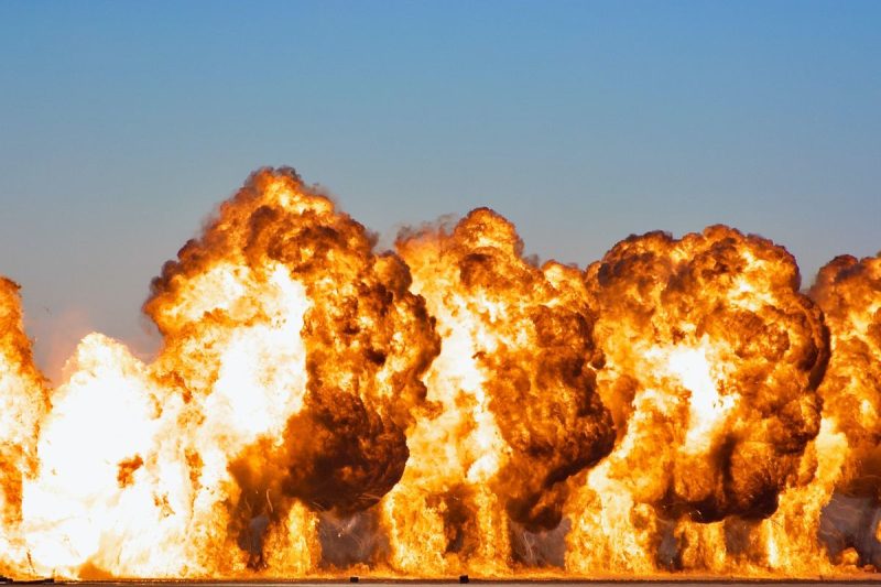 Laut Hitam kembali menjadi sorotan dunia setelah dua kapal tanker minyak meledak dan terbakar secara misterius pada Jumat (28/11/2025).