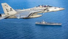 Situasi di perairan Karibia semakin tegang pada akhir 2025. Pesawat tempur Angkatan Udara Amerika Serikat (USAF) terlihat mondar-mandir melakukan patroli rutin di dekat perbatasan udara Venezuela,