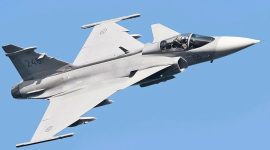 12 Desember 2025 – Dalam operasi militer terbesar tahun ini, Angkatan Udara Kerajaan Thailand (RTAF) melancarkan serangan udara besar-besaran terhadap kompleks perjudian online di wilayah perbatasan Kamboja,