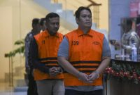 Gelombang Operasi Tangkap Tangan (OTT) Komisi Pemberantasan Korupsi (KPK) pada pertengahan Desember 2025 menyeret sejumlah oknum jaksa di Banten dan Kalimantan Selatan (Kalsel).