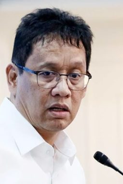 Menkeu Purbaya Tolak Pakaian Balpres Impor Ilegal untuk Bantuan Korban Bencana