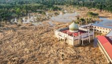 Di penghujung tahun 2025, Indonesia kembali dihadapkan pada cobaan berat berupa serangkaian bencana alam yang melanda Pulau Sumatra.