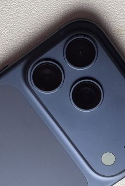 Verifikasi Usia di iPhone UK, Update iOS 26.4 Memicu Kontroversi “Bukti Dewasa” atau Fitur Terkunci