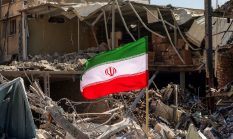 Iran Rayakan Idul Fitri di Tengah Bayang-Bayang Konflik Berkepanjangan