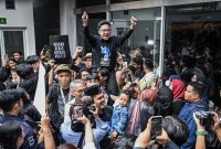 Putusan bebas yang dijatuhkan Majelis Hakim Pengadilan Negeri Jakarta Pusat terhadap Delpedro Marhaen dan tiga rekannya pada 6 Maret 2026.