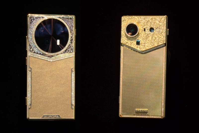 Di era smartphone yang semakin mirip satu sama lain dengan layar punch-hole dan kamera berlubang, ada satu ponsel yang benar-benar beda,