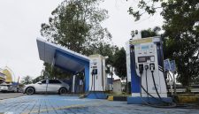 Mudik Lebaran 2026 semakin ramai dengan pengguna mobil listrik (EV). PT PLN (Persero) memperkirakan lonjakan signifikan,