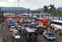 Mudik Lebaran 1447 H/2026 M sudah di depan mata, dan jutaan orang Indonesia bersiap pulang kampung menggunakan pesawat,