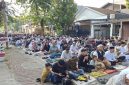 Suasana khidmat dan penuh kekhusyukan menyelimuti pelaksanaan Shalat Idul Fitri 1 Syawal 1447 H di wilayah Cengkareng, Jakarta Barat.