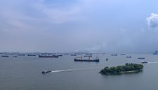 Presiden Prabowo Subianto menegaskan bahwa posisi laut Indonesia jauh lebih strategis dibandingkan Selat Hormuz.