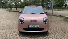 Di tengah maraknya mobil listrik di Indonesia, Changan Lumin EV muncul sebagai salah satu opsi paling menarik di segmen micro EV atau city car listrik.