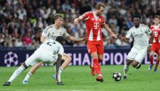 Real Madrid harus menelan kekalahan mengejutkan di kandang sendiri saat menjamu Bayern Munchen dalam laga leg pertama.