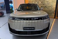 Chery melalui sub-brand premiumnya, Exeed, kembali membuat gebrakan dengan meluncurkan Exeed ET8.