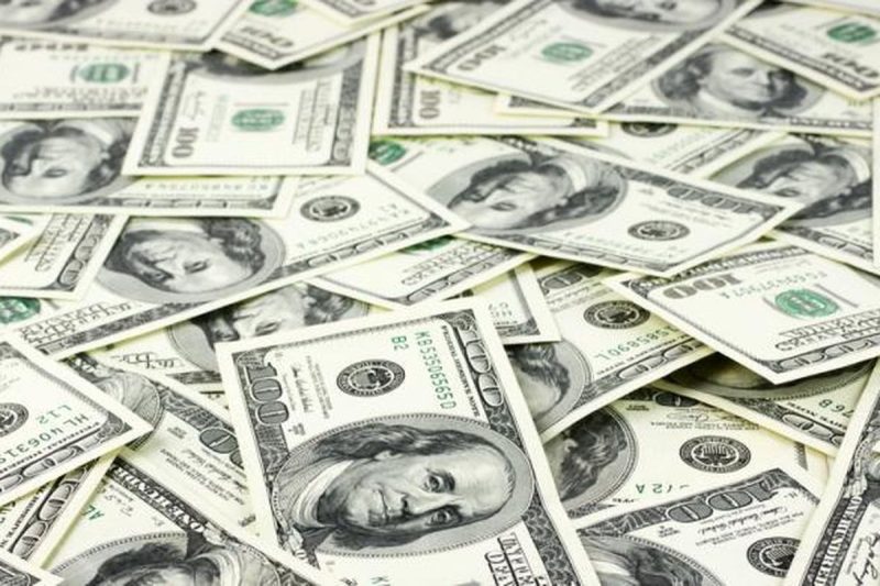 Pemerintah AS di bawah Presiden Donald Trump kembali menuai kontroversi setelah adanya usulan keras untuk menerbitkan uang kertas baru senilai $250 yang menampilkan potret Trump.