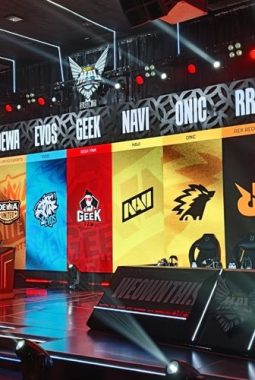 ONIC Esports Kokoh di Puncak, RRQ Hoshi Resmi Gagal ke Playoff MPL ID S17